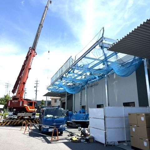 株式会社 三葵コーポレーション大平倉庫 庇設置工事 鉄骨建方